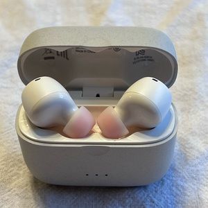 Anker Soundcore Liberty Air 2 earbuds